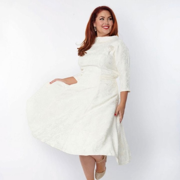 Ivory Brocade Wedding Swing Dress - Picture 3 of 12